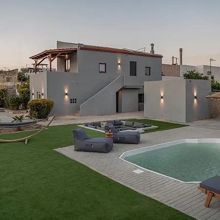 Villa Sivaszen Luxury Villa, With Heated Pool & Whirlpool, By Thinkvilla *