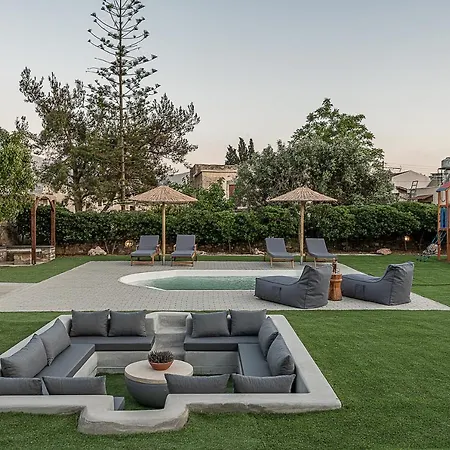 Villa Sivaszen Luxury Villa, With Heated Pool & Whirlpool, By Thinkvilla *